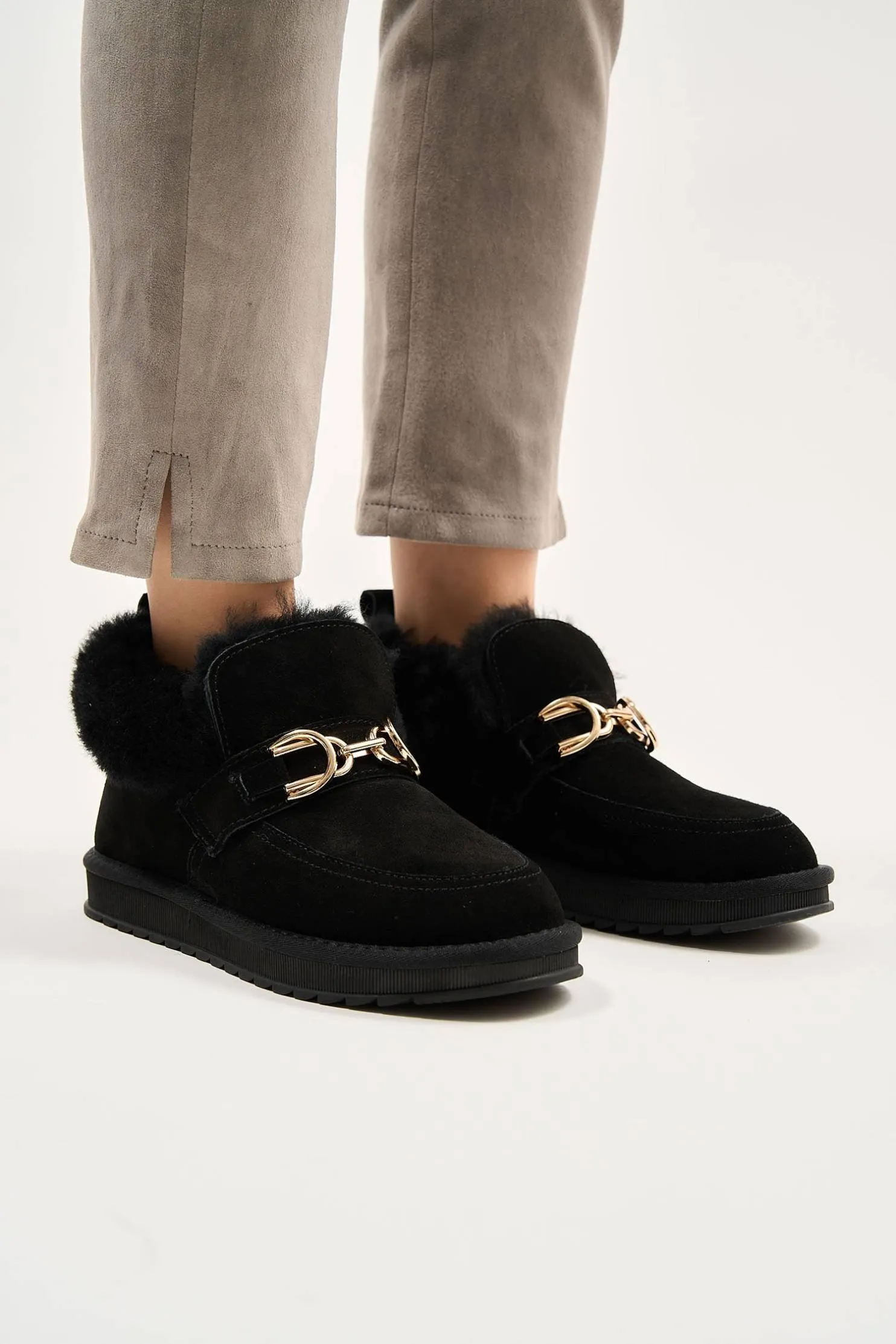 Puff Buckle Black